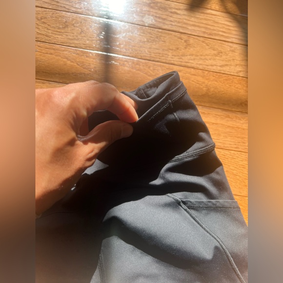 lululemon athletica crop fitness leggings size 4 - Picture 10 of 10